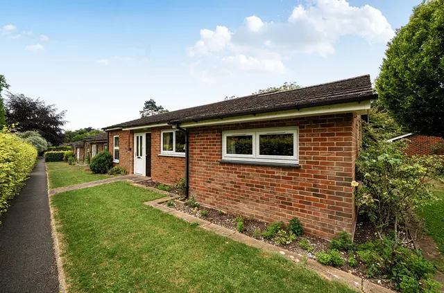 Bedfield Lane, Headbourne Worthy, SO23, photo 1