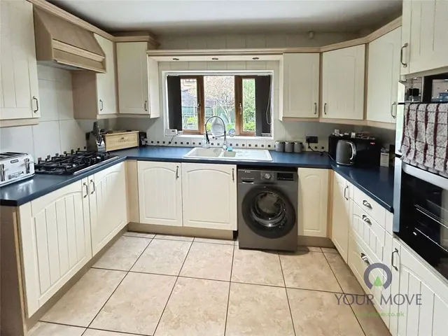 Photo 3 — Caverswall Road, Weston Coyney, Staffordshire, ST3
