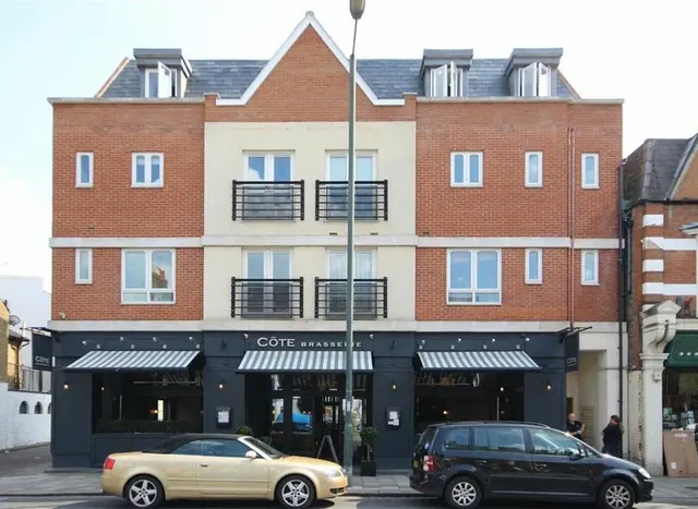 High Street, Teddington, TW11, photo 1