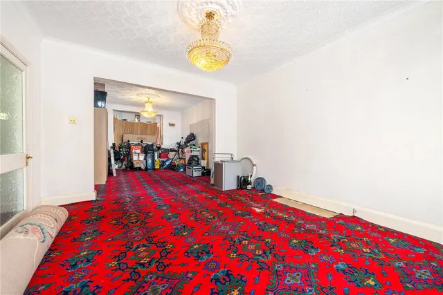 Dog Kennel Hill, East Dulwich, London, SE22, photo 1