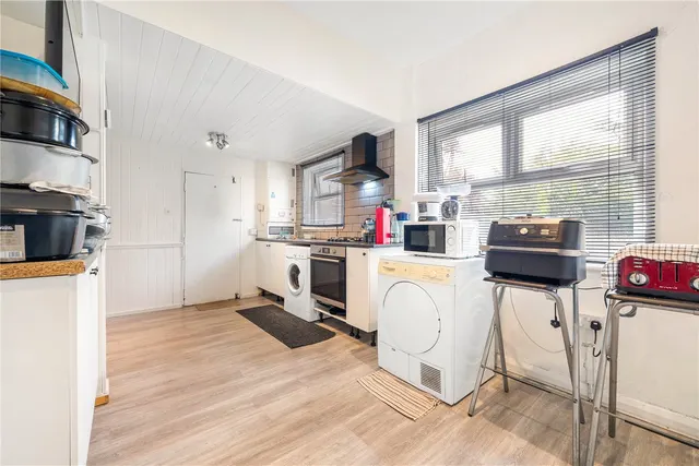 Photo 2 — Dog Kennel Hill, East Dulwich, London, SE22