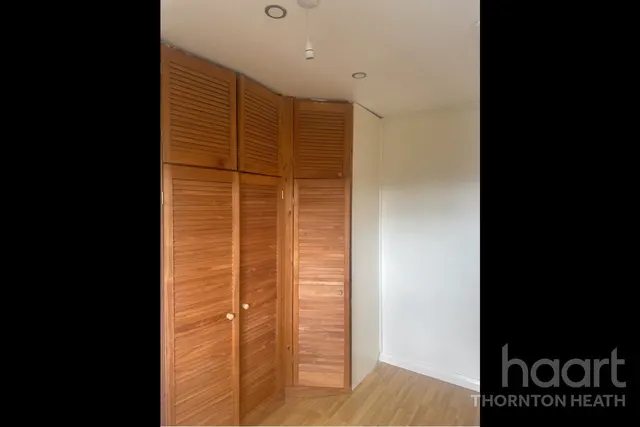 Clifton Road, London, SE25, photo 3