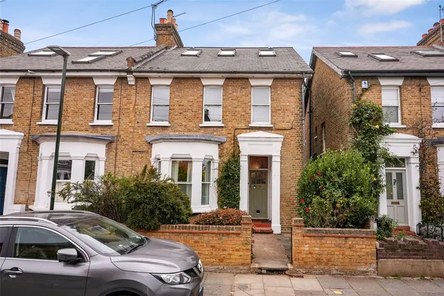 Heathfield South, Twickenham, TW2 7SR, photo 1