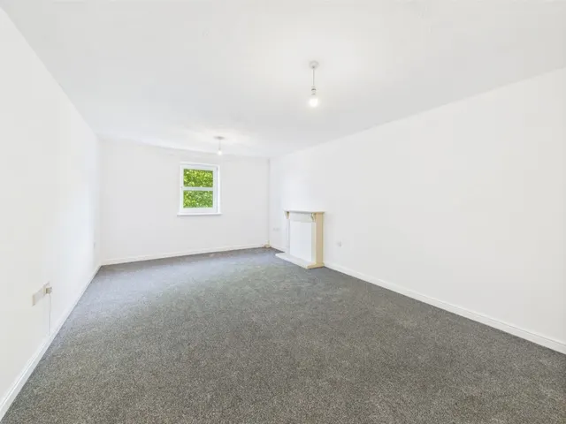 Photo 2 — Sylvan Court, Plymouth