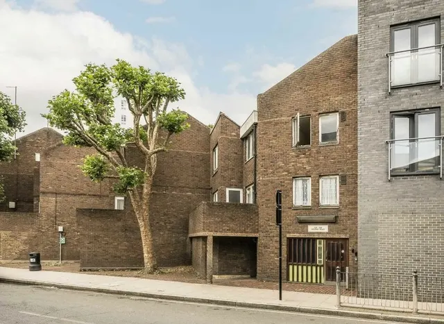 Devons Road, Bow Common, E3