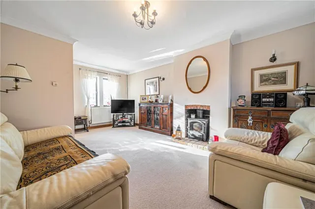 Colchester Road, Halstead, CO9, photo 3