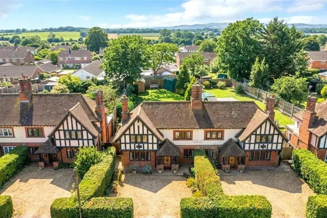 Colchester Road, Halstead, CO9, photo 1