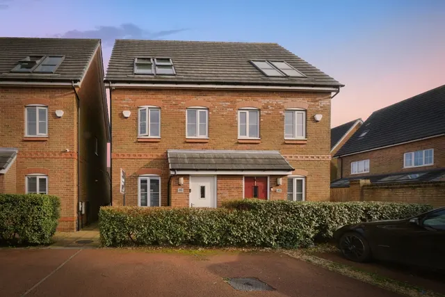 Stephenson Grove, Rainhill, L35, photo 1
