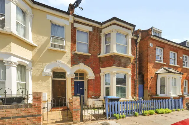 Lechmere Road, London, NW2, photo 1