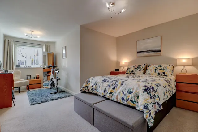 Trinity Place, Hazlemere, HP15, photo 2