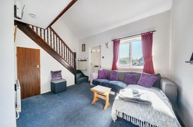 Measham Way, Lower Earley, RG6, photo 2