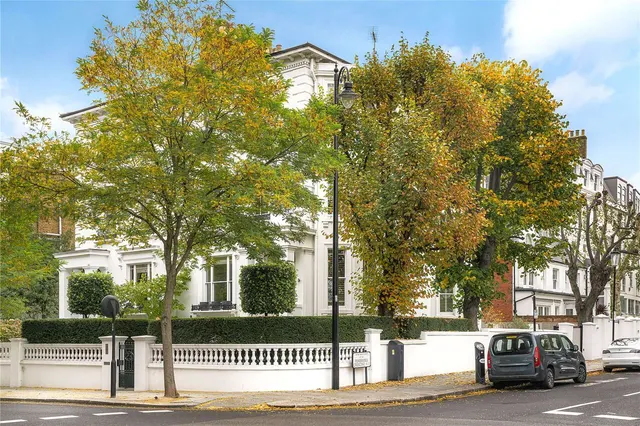 Chepstow Villas, London, W11 3DZ, photo 1