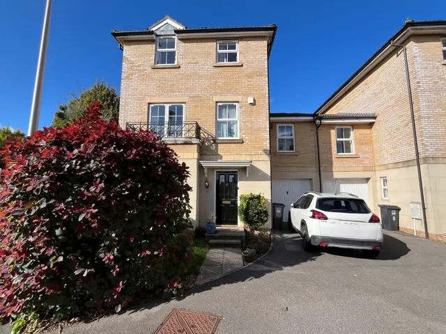 Kings Croft, Long Ashton, BS41, photo 1