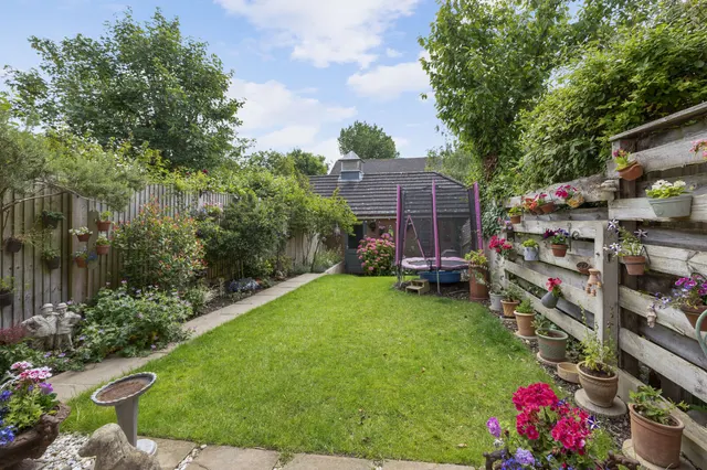 Cottenham Park Road, West Wimbledon, SW20, photo 3