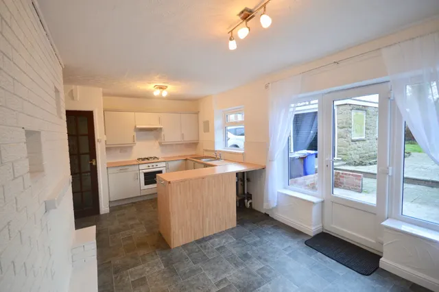 Richmond Park Crescent, Sheffield, S13, photo 3