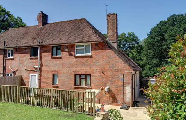Meadowside, Pulborough, RH20, photo 3