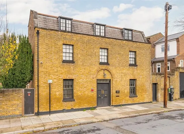 Roan Street, Greenwich, SE10, photo 1