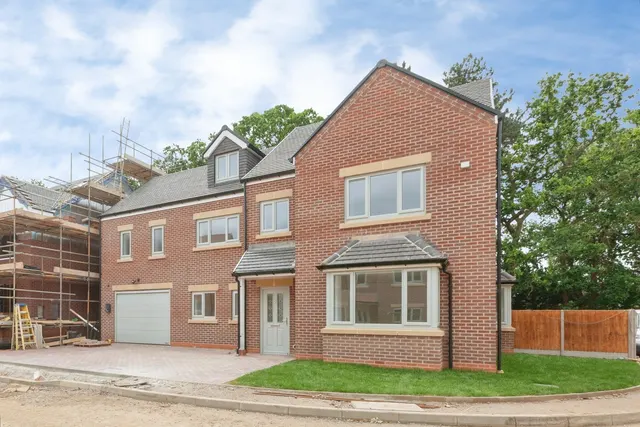 Melton Road, Syston, LE7, photo 1