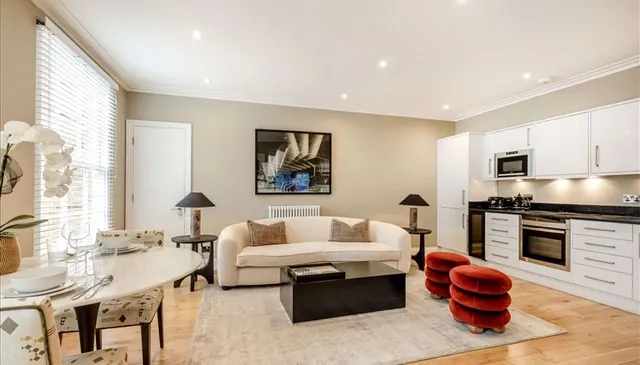 Grosvenor Hill, Mayfair, W1K, photo 1