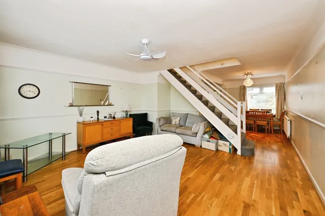 Richmond Close, Ware, SG12, photo 3