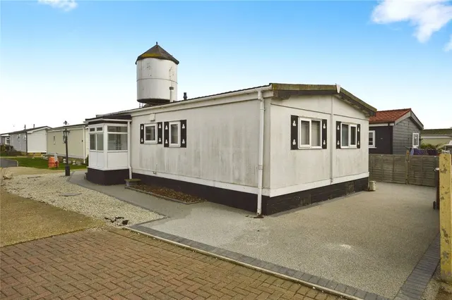 Photo 2 — Kingsmead Park, Allhallows, Kent, ME3
