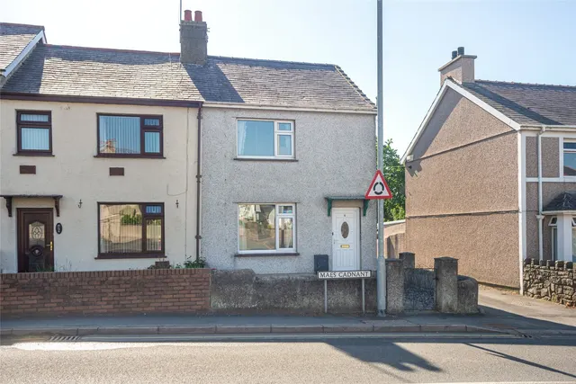 Maes Cadnant, Caernarfon, LL55, photo 2