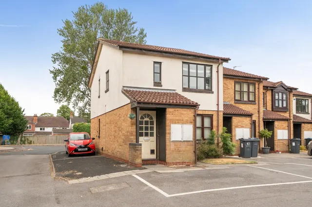 Pembroke Way, Birmingham, B28, photo 1
