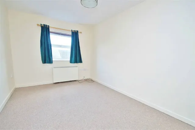 Photo 2 — Harvon Garth, Cambridge Street, Rugby, Warwickshire, CV21 3FH