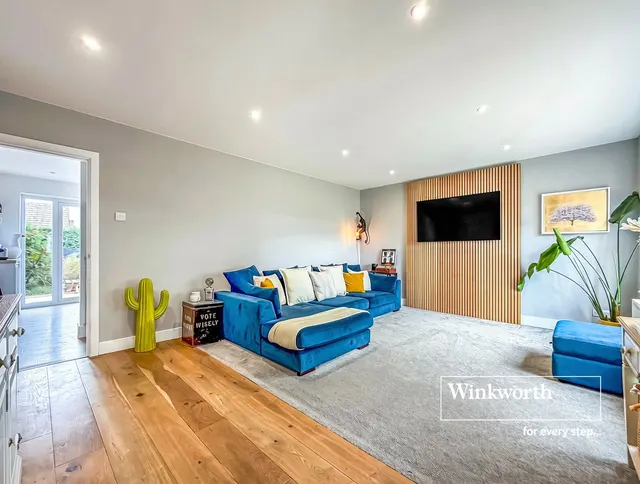 Photo 3 — Morden Avenue, Ferndown, Dorset, BH22