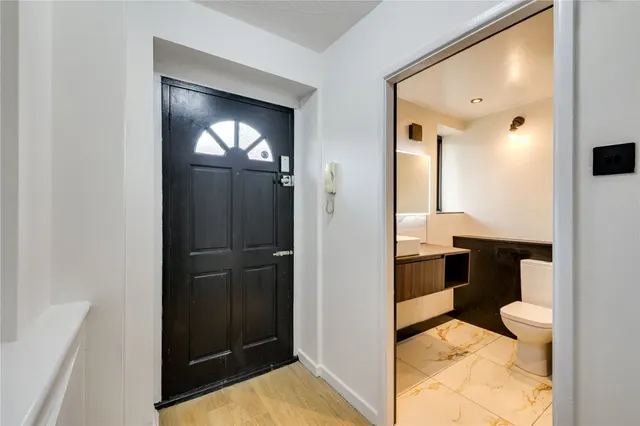 Woodvale Road, Woolton, L25, photo 2