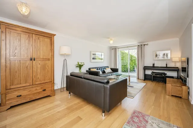 Photo 3 — Hampden Road, Wendover, Aylesbury