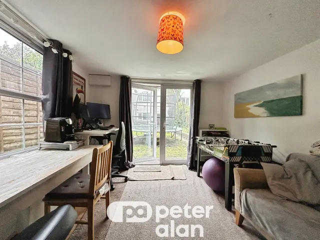 Hopefield Newport, NP20, photo 3