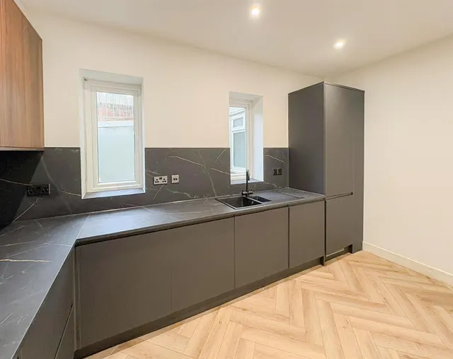 Photo 3 — Blomfield Road, St. Leonards-On-Sea, TN37 6HH
