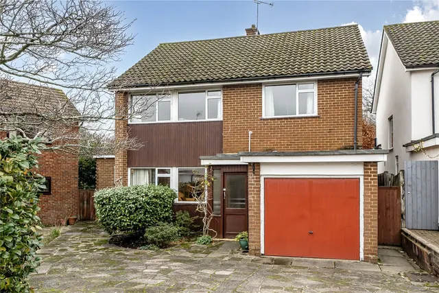 Keston Gardens, Keston, BR2, photo 1