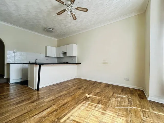Weston Road, Cowes, PO31, photo 3