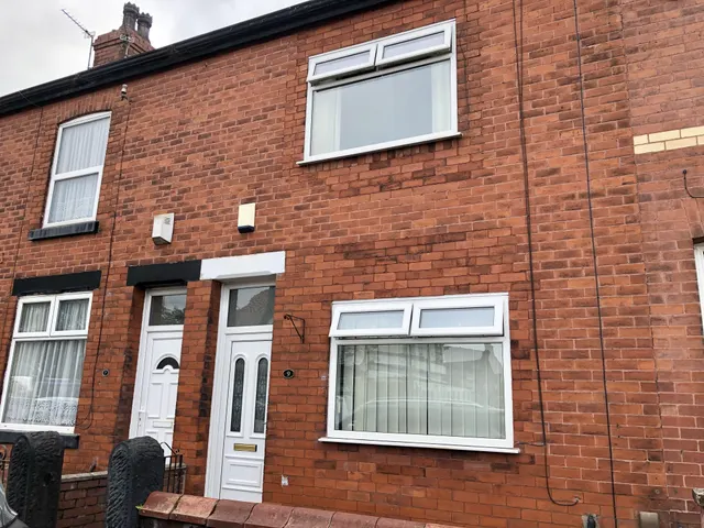 Harrison Street, Eccles, M30, photo 1