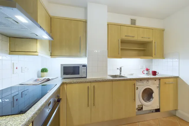 Belvedere Road, London, SE1, photo 3