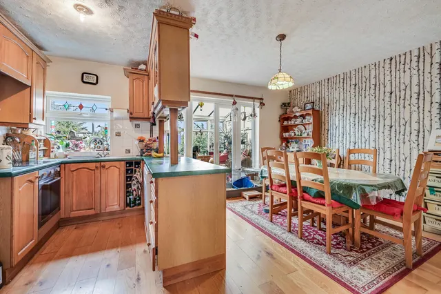 43 Loftin Way, Great Baddow, Chelmsford, Essex, CM2 9TP, photo 1