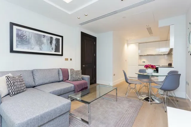 Kensington High Street, Trinity House, W14, photo 1