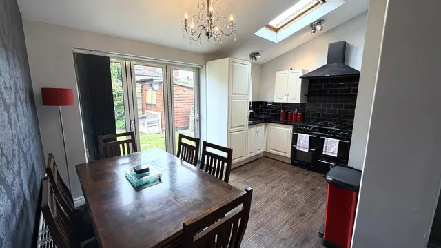 Kirkham Avenue, Gorton, M18, photo 2