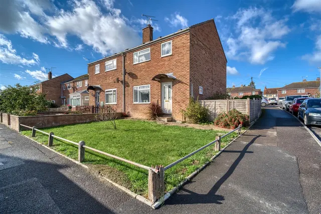 Addison Close, Gillingham, photo 1