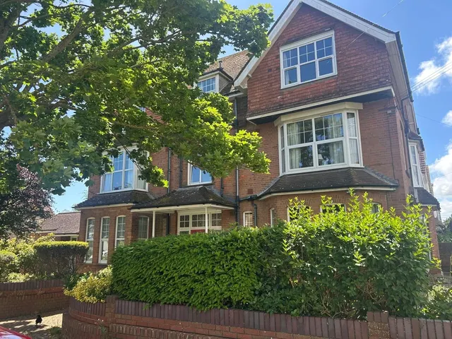 Middlesex Road, Bexhill-On-Sea, photo 1