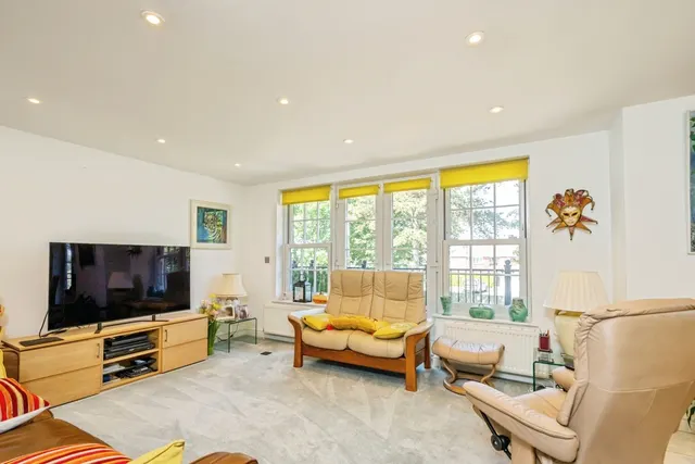 Aldwick Avenue, Bognor Regis, PO21, photo 3
