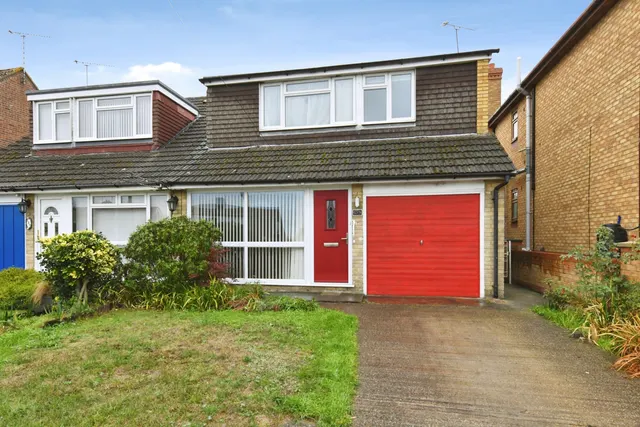 London Road, Wickford, SS12, photo 1