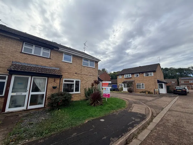 Medeswell, Orton Malborne, PE2, photo 1