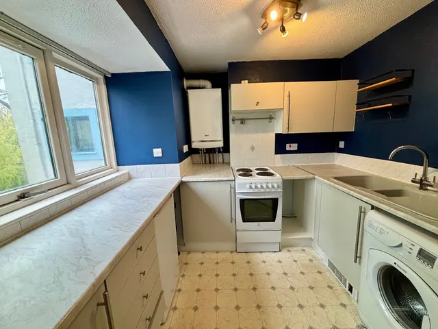 Cartington Court, Fawdon, photo 1