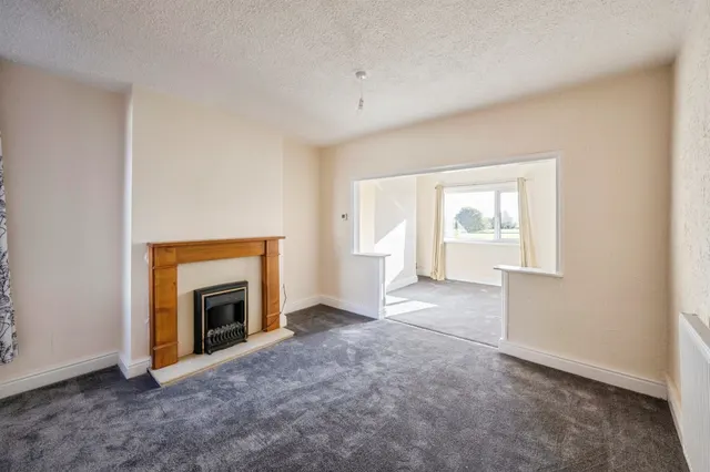 Victoria Street, Maltby, S66, photo 2