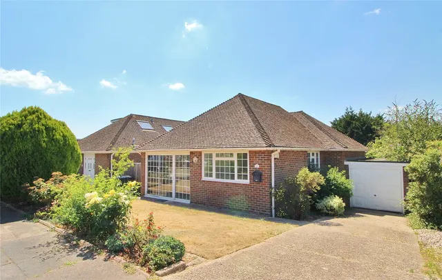 Hurston Close, Findon Valley, BN14, photo 1