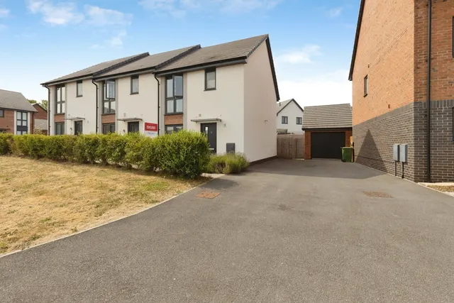 Brookes Close, Hardwicke, Gloucester, Gloucestershire, GL2, photo 1
