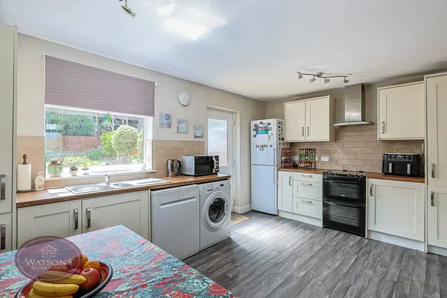 Laceyfields Road, Heanor, photo 3